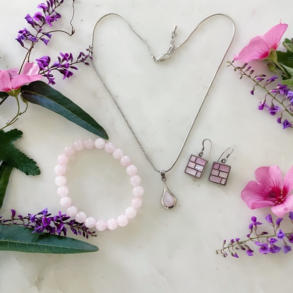 Artisan Jewelry - Rose Quartz Pendant Necklace, Earrings and Bracelet Set